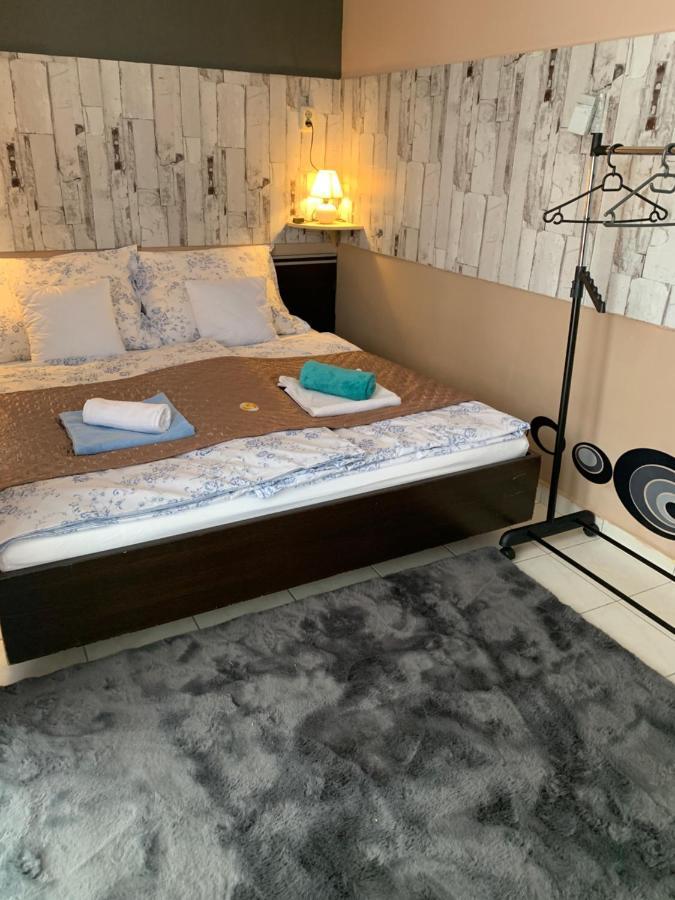 Furo-lak 1 Апартаменти
